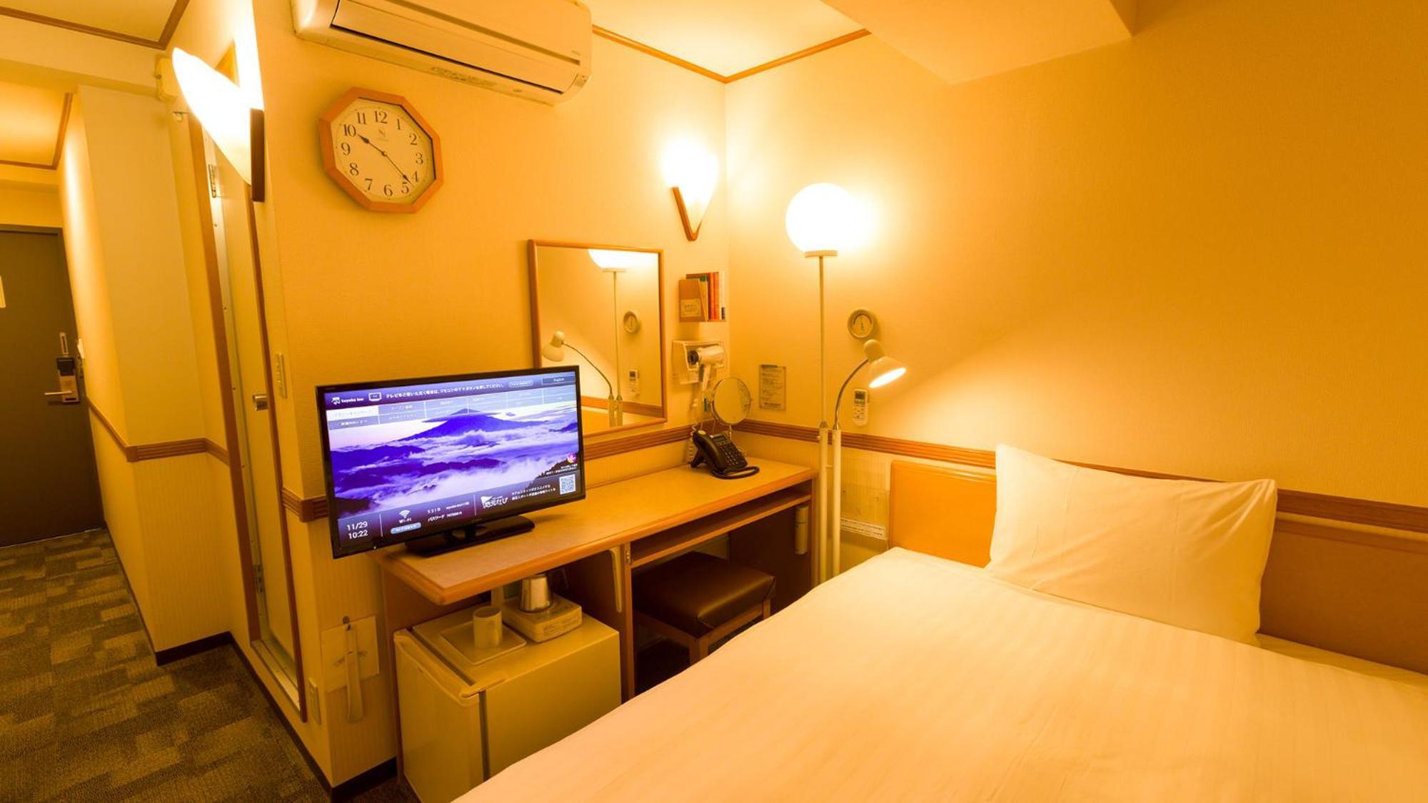 Toyoko Inn Kobe Sannomiya-Eki Higashi Rum bild